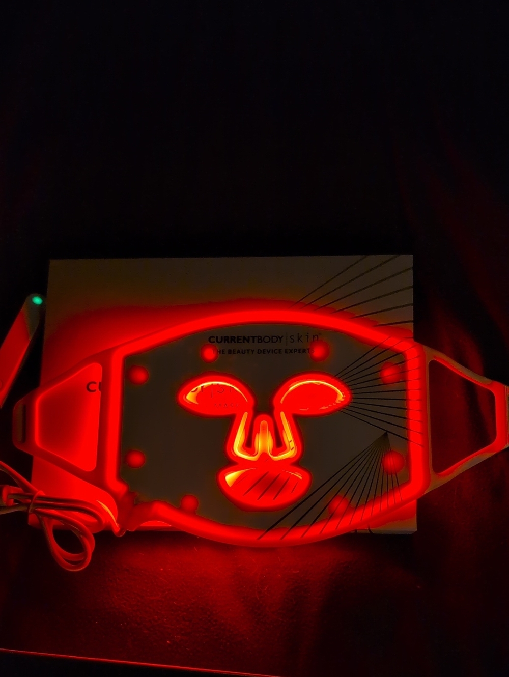 CurrentBody Light Mask - Picture 7 of 7